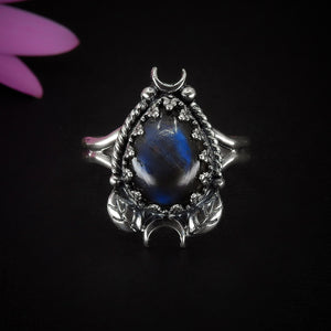 Labradorite Ring - Size 12 - Sterling Silver - Labradorite Statement Ring - Blue Labradorite Moon Ring - Handmade Labradorite Leaf Ring OOAK